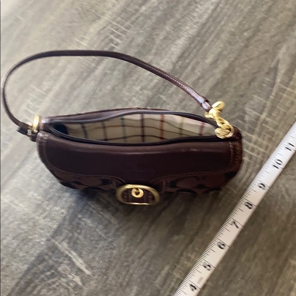 Coach Hand Purse - Picture 3 of 3